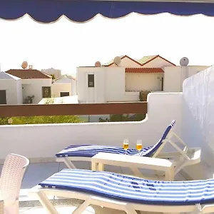 Charming Ocean View Heated Pool Appartement
